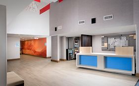 Holiday Inn Express & Suites College Park - University Area By Ihg